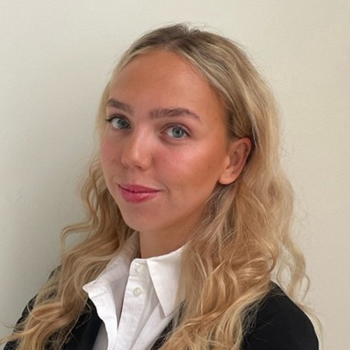 Rebecca Grasselli, Consultant - Legal Solutions, Jalubro