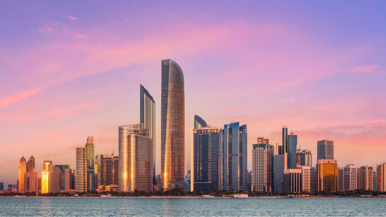 Spotlight on the New ADGM Employment Regulations: Keeping In the Know